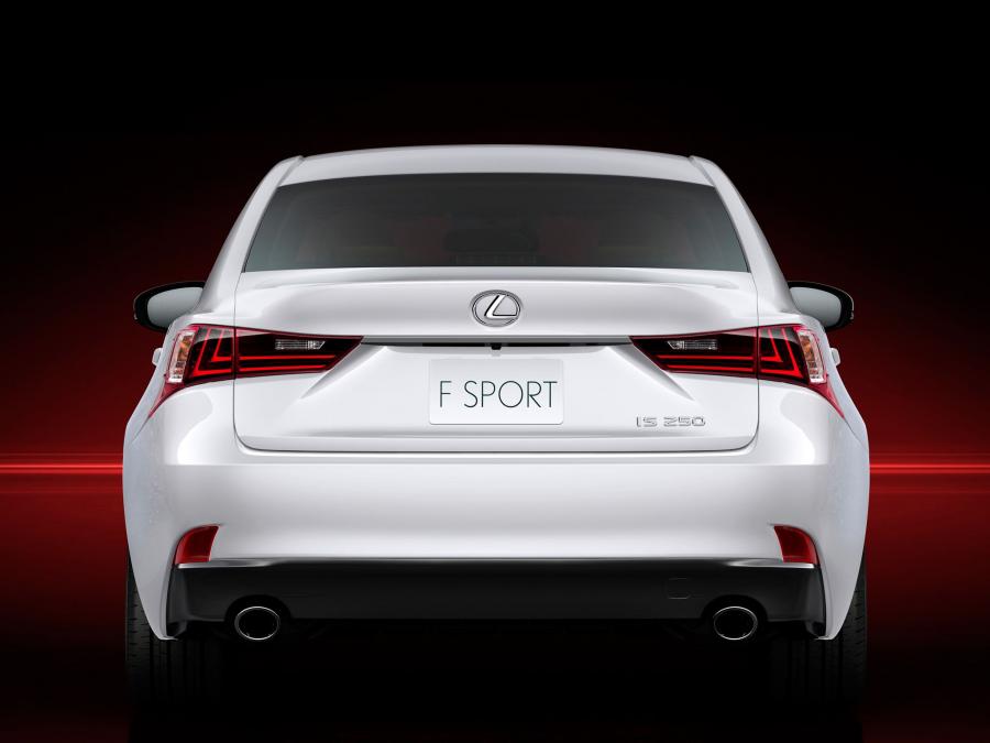  Lexus IS250 F-Sport 2013 года  (фото 19 из 23)